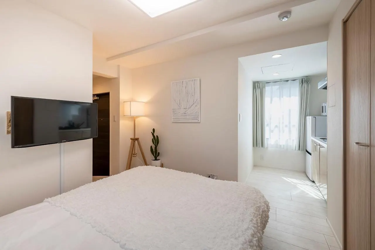 Nozomio Premier Meidaimae Tokyo Apartment